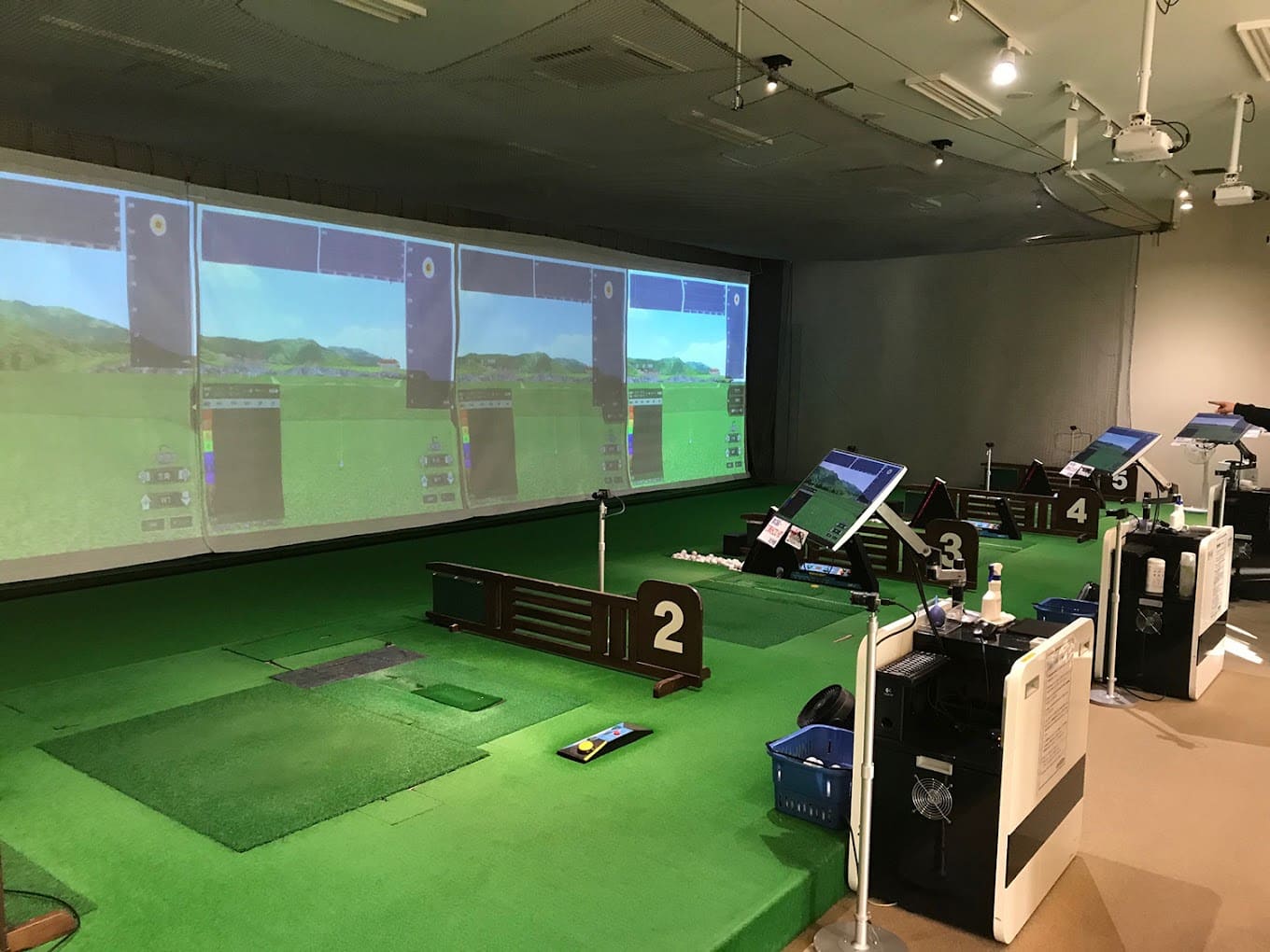 X-GOLF倶楽部みなとみらい