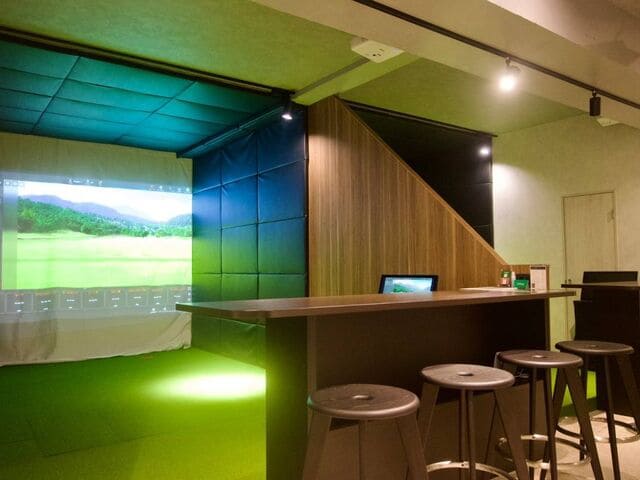 六本木BIRDIE Golf studio&bar