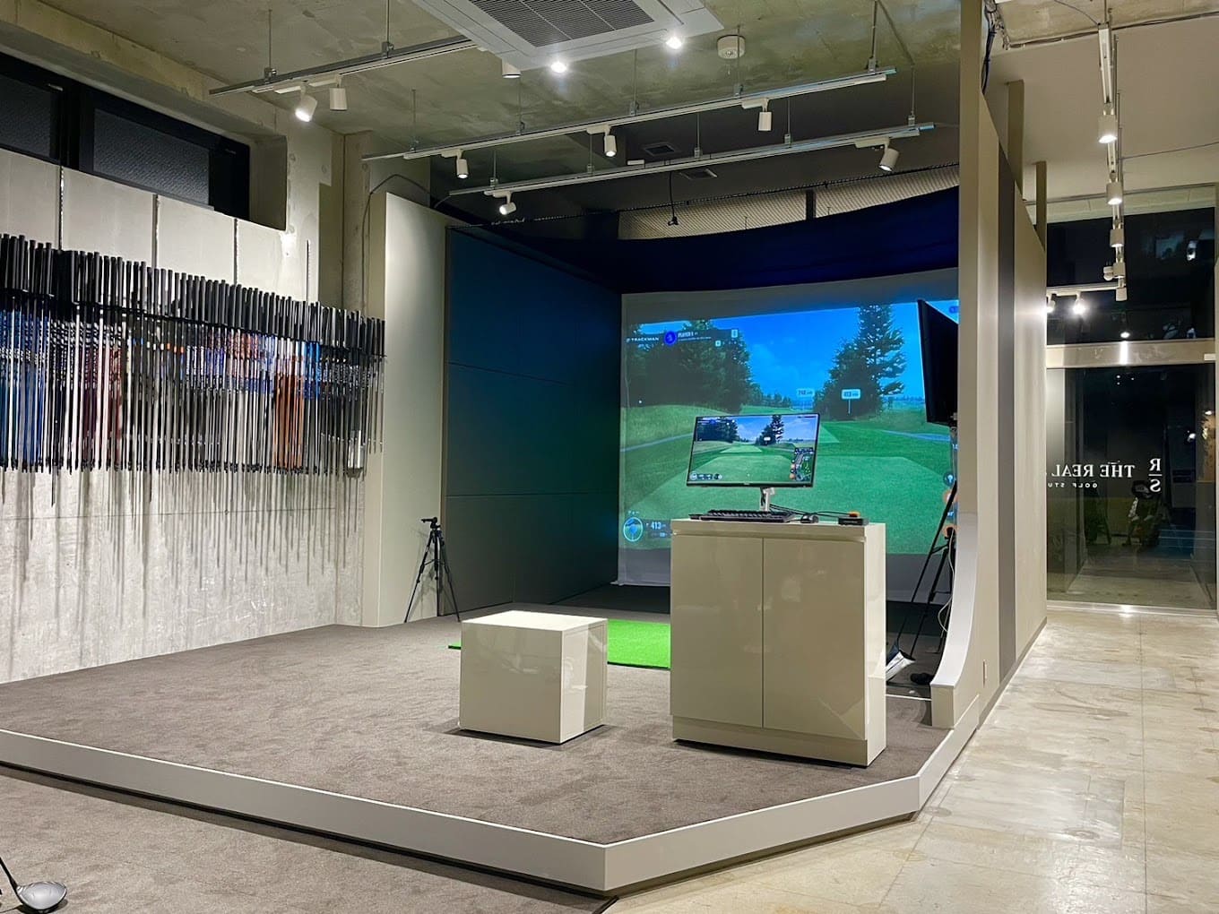 THE REAL SWING GOLF STUDIO センター南駅